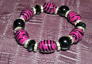 Animal Print Bracelet Fushia PINK Zebra Unique Beaded Stretch Bracelet Women - Picture 1 of 4