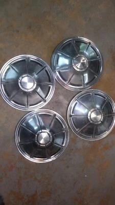 1970 's Plymouth Valiant Duster 14" Hubcap Set fits 318 340 440 Dart Demon Mopar - Image 1 of 4