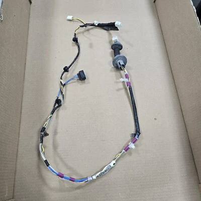 Arnés de cables para puerta trasera izquierda Toyota Avalon 2000-2004 82154-AC010 OEM Foto 1 de 4