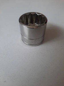 Halfords Advanced 3/8" Drive 22mm Socket - Picture 1 of 4