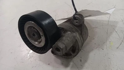 Polea loca Nissan Rogue 2014 2015 2016 2017 Foto 1 de 4