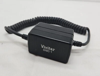 Vivitar DSC-1 Dedicated Sensor Cord Flash Unit Off Camera Connector Extension. - Image 1 of 4