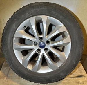 2010 FORD KUGA MK1 R17 INCH ALLOY WHEEL + GOOD 4mm Tyre 235 55 17 2008 - 2012 - Picture 1 of 15