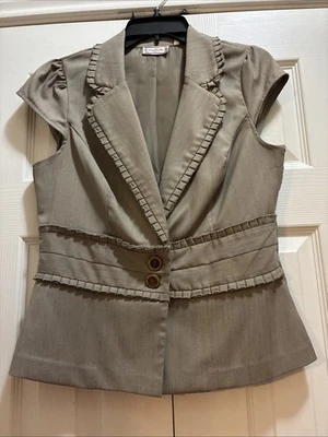 Топ Soulmates на пуговицах спереди с коротким рукавом размер большой хаки - Изображение 1 из 3