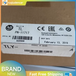 1 Stück Neu TLY-A220P-BJ62AA Servomotor mit Box DHL Expressversand - Bild 1 von 3