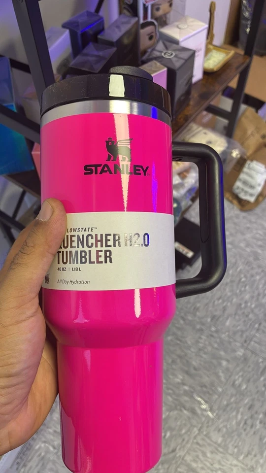 New Electric Neon Pink And Black Stanley Quencher 40oz -IN HAND SHIPS FAST!