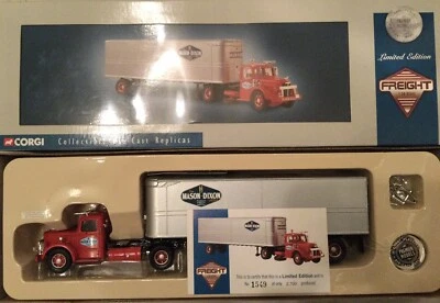 CORGI 2000 Mack LJ Artic with Bull-nosed Trailer Mason Dixon - Image 1 of 4