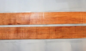 "Juego de madera de arce ondulado para lados de guitarra Luthier Supply 33""x4,55""x0,15" - Imagen 1 de 4