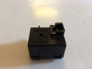 98 - 10 Lexus Toyota Skid Control Buzzer - Picture 1 of 4