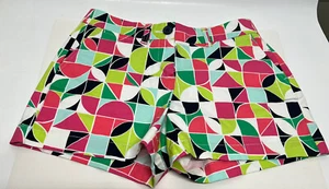 Women’s shorts/ Crown & Ivy/ 2 Petite/ With Pockets - Picture 1 of 4