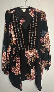 Top donna Style & Co taglie forti nero floreale scollo a V camicetta contadina grembiule orlo 2X - Foto 1 di 6