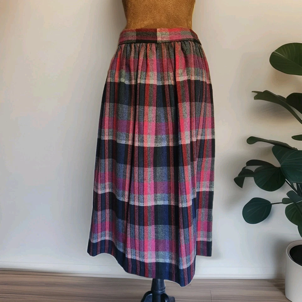 Винтажная юбка 1970-х шерстяная смесь трапециевидная опрятная клетчатая академия размер S 28 дюймов талия - Изображение 1 из 4