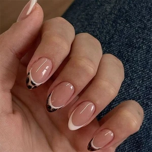 Festive Snowflake Press On Nail Winter Black Shimmering Artificial Nail Quick - Picture 1 of 15