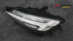 VOLVO S60 V60 VOLL LED 2018+ SCHEINWERFER LINKS 32228816 TOP ZUSTAND! - Bild 1 von 4