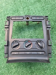 2005-2009 Ford Mustang Ac Heater Climate Control Bezel Trim 05-09 READ AUCTION! - Picture 1 of 6