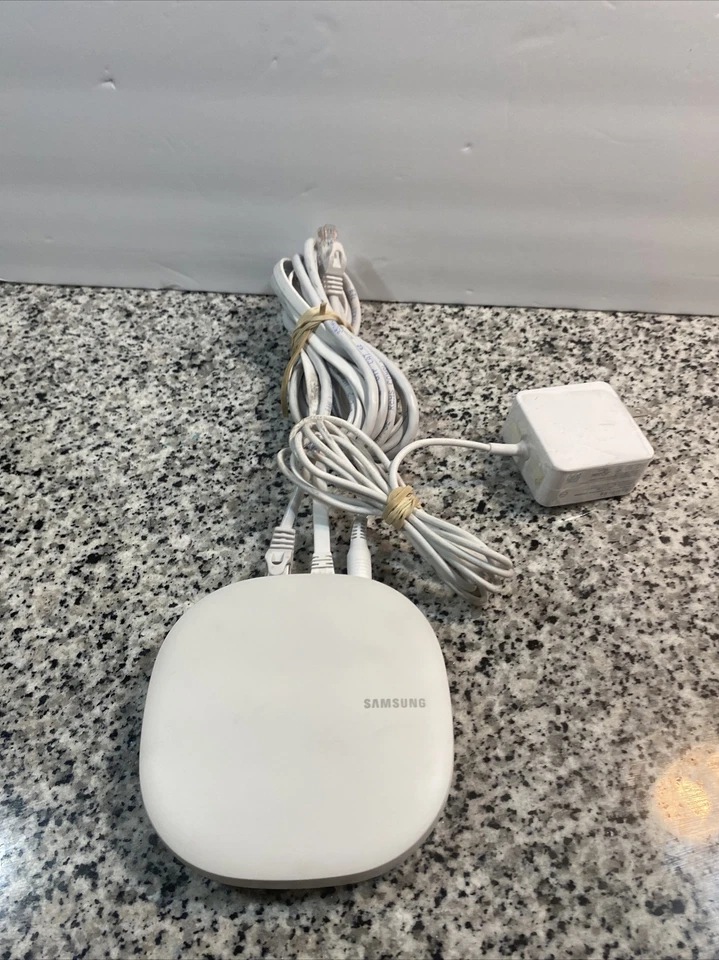 Samsung Connect Home AC1300 ET-WV520 866 Mbps Smart Wireless-Wi-Fi Router 5.0Ghz - Image 1 of 4