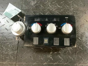 07-09 Toyota Tundra Dual Zone Manual Temp Control Panel HAC 840100CA00 - Picture 1 of 7