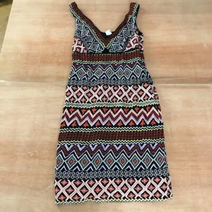 Akemi + Kin Anthropologie Shift Dress Women Size 6 Red Geometric Embroidered - Picture 1 of 12