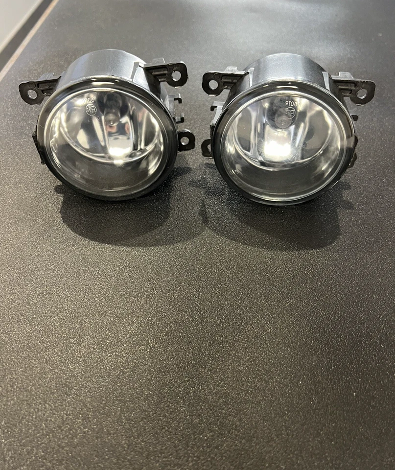 COPPIA FARETTO FENDINEBBIA AIXAM 721  CITY GTO COUPE GTI CHATENET CH26 CH40 - Immagine 1 di 1