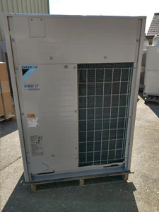 Daikin Klimaanlage REYQ16T REYQ16T7Y1B 2019 VRV Wärmepumpe 3 Rohr - Bild 1 von 7