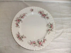 Royal Albert - Lavender Rose - vintage 1961 bone china floral tableware - 1B6B - Picture 1 of 41