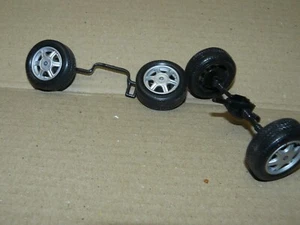 Ruedas y suspensión BMW 1/18 (Igarage) - Imagen 1 de 4