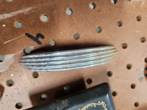 For 1 VINTAGE DRAWER PULL DRESSER CABINET DOOR PULL HANDLE CHROME - Picture 1 of 4