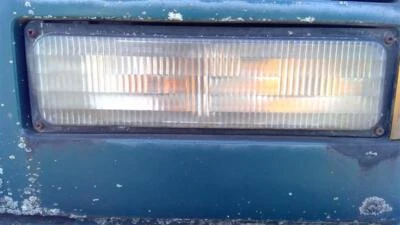 Used Turn Signal / Parking Light Assembly fits: 1995 Gmc Yukon Park Lamp-Turn Si Foto 1 de 4