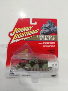 Neu in Verpackung Johnny Lightning Lighting Brigade 1:64 DieCast M1Ai Abrams Tank - Bild 1 von 5