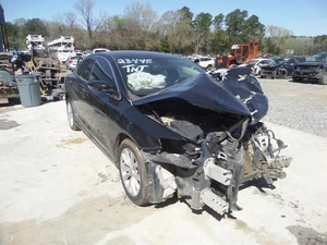Passenger Right Front Spindle/Knuckle Sedan Fits 15-17 Chrysler 200 - Picture 1 of 8