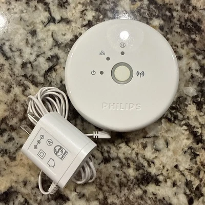 Philips Hue Bridge 1ª Generación ZigBee, cable Ethernet y fuente de alimentación Foto 1 de 3