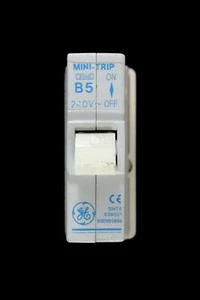 GENERAL ELECTRIC 5 AMP KURVE B 3kA MCB UNTERBRECHUNGSSCHALTER MINI TRIP SMT5 639001 - Bild 1 von 8