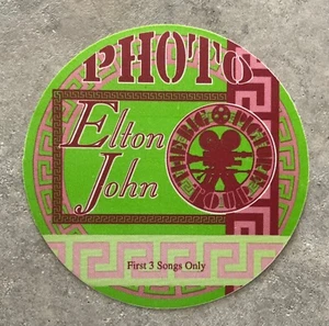 Elton John The Big Picture Tour 1993. Stofffoto Backstage Pass. OTTO - Bild 1 von 2