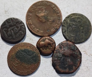 INDIA GWALIOR, HYDERABAD, MYSORE, JAUNPUR, JODHPUR & KUSHAN - 6 RARE OLD COINS - Picture 1 of 3