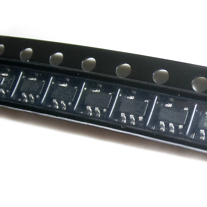 50 PIEZAS XT4052K421MR-G 3KAC 3KAF SOT23-5 Foto 1 de 1