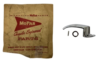 Dodge Chrysler 1961-1964 manija de ventana de ventilación delantera derecha cromada 2167916 Nuevo de Lote Antiguo Foto 1 de 4