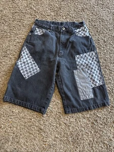 Vintage Synergy Y2K Denim Shorts Gray With Patches Size 32 - Picture 1 of 9