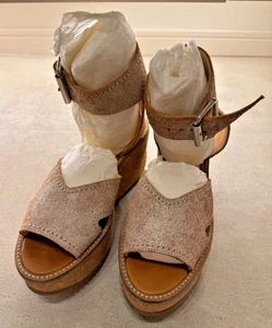 Sandalia Vivienne Westwood Caballo Mecedor Esclavo Beige talla US8.0/EU40 - Imagen 1 de 6
