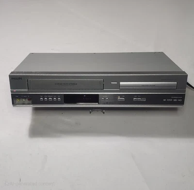 Phillips DVP 3150V VCR VHS / DVD Player Combo TESTED & WORKING  - Image 1 of 4