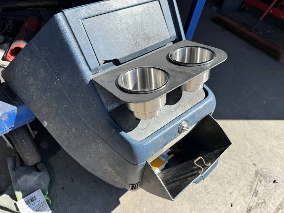 Chevy GMC G10 G20 G30 1985-1996 furgoneta Sportvan portavasos Foto 1 de 2