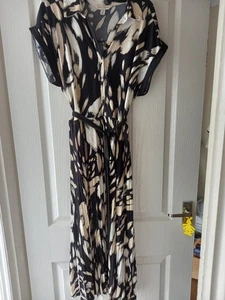 Love & Roses Women's Dress Size 18 - Picture 1 of 7