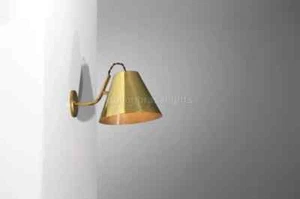 Scone da parete in ottone metà secolo 1950 industriale Diabolo Sputnik italiano Stilnovo St - Foto 1 di 4