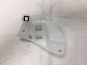 Mazda 6 2009 - 2013 soporte parachoques trasero superior izquierdo ¡nuevo!¡! - Imagen 1 de 4