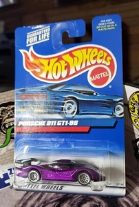👓Hot Wheels 2000 #172🏁PORSCHE 911 GT1-98 Metalflake Purple⭐Ruedas de encaje cromado - Imagen 1 de 7