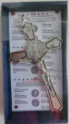 10.287.11 CROCEFISSO CROCE DI SAN BENEDETTO SAGOMATA ARGENTO 20 CM DA MURO - Immagine 1 di 4