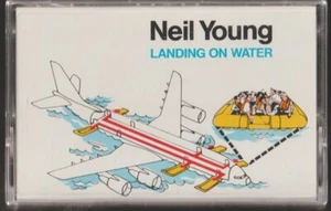 Neil Young - Landing On Water 1986 (Audio Cassette) Geffen M5G 24109 - Picture 1 of 3