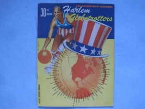 1956/57 HARLEM GLOBETROTTERS OFFICIAL BASKETBALL 30TH SEASON YEARBOOK PROGRAM  - Picture 1 of 12