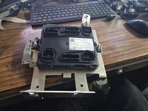 BENTLEY CONTINENTAL GT BODY CONTROL MODULE 992907064AK OEM - Picture 1 of 4