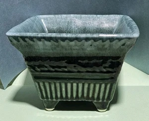 Fioriera ceramica vintage Hull USA #A2 quadrata mista blu verde smalto piedi - Foto 1 di 9