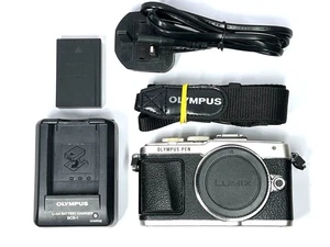 Olympus PEN E-PL7 Micro 4/3 Camera - Silver (Body Only) #8820 - Picture 1 of 11